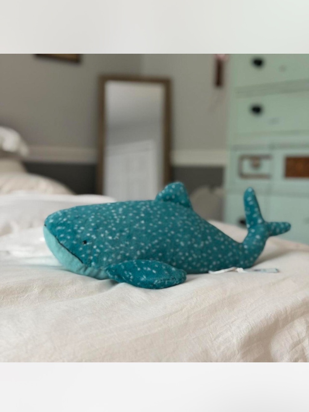 NWT Jellycat Gobfrey Blue Whale Shark With White Dots